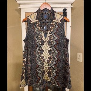 Gianni Bini Sleeveless V-Neck Button Up Blouse in Multi Color Geo Retro Print